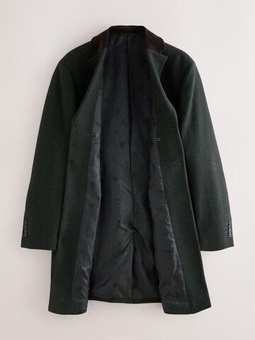 Next Mantel in Grün