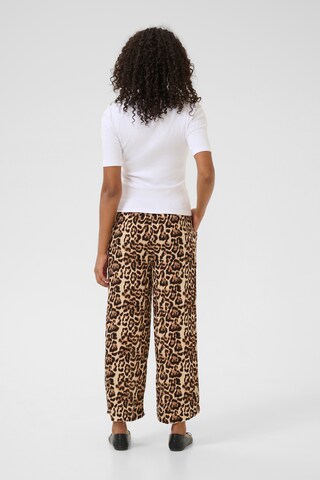 Loosefit Pantaloni 'Dacia' di Kaffe in marrone