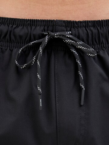 JACK & JONES Badeshorts 'JPSTMaui' i sort
