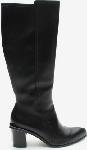 Alexander McQueen Dress Boots in 38,5 in Black: front