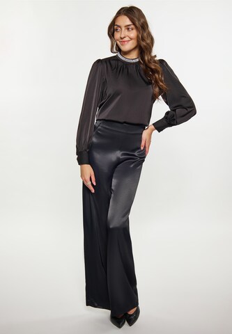 faina Blouse in Zwart