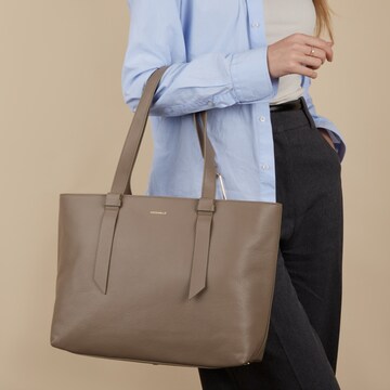 Coccinelle Shopper in Brown: front