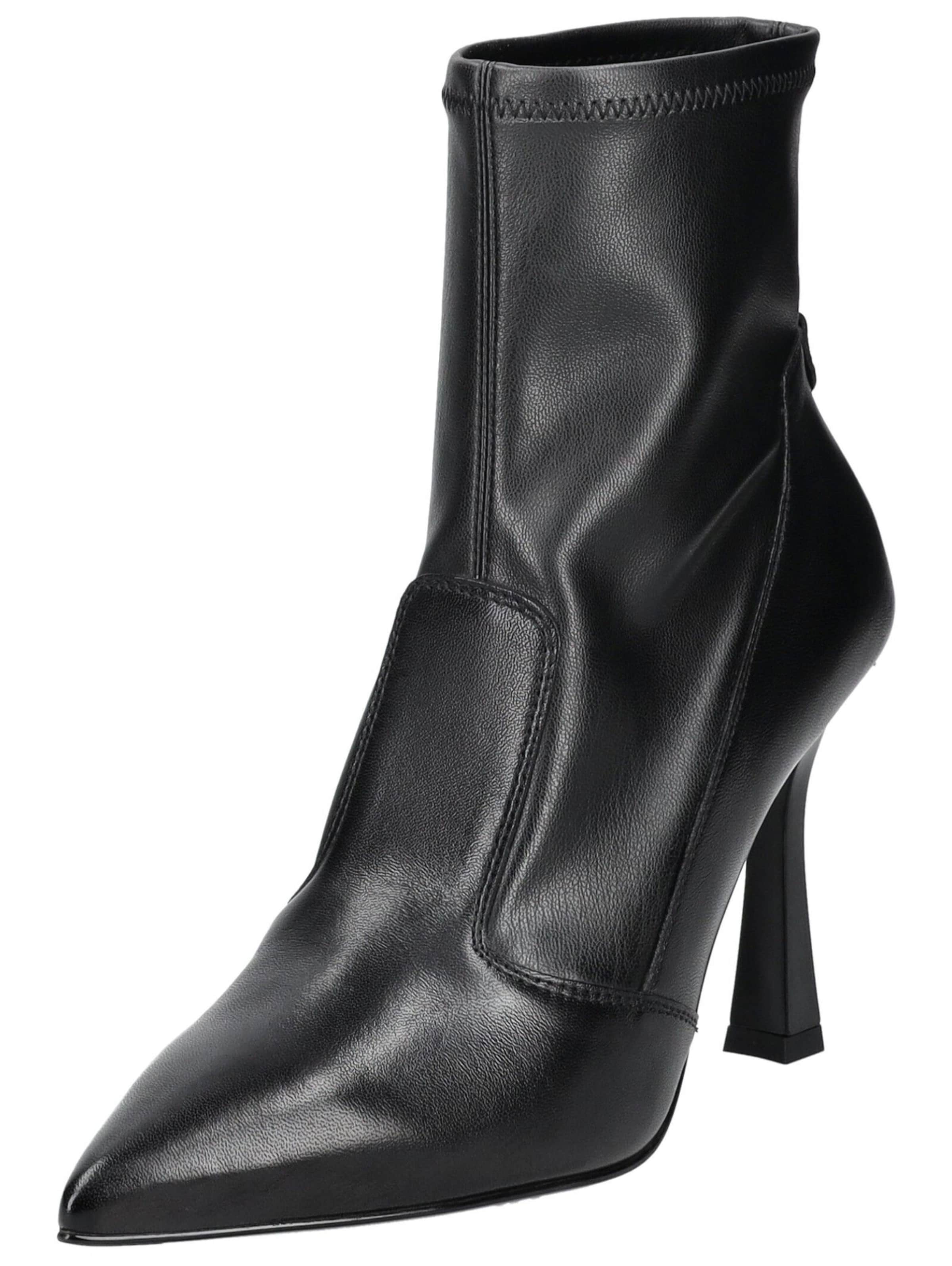 Nero Giardini Bootie in Black, Item view