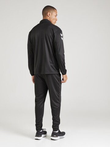 Completo per l'allenamento di Hummel in nero
