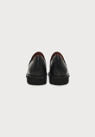 Chaussure basse 'Ginsby' HUGO en noir
