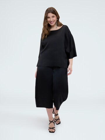 Fiorella Rubino Tapered Broek in Zwart