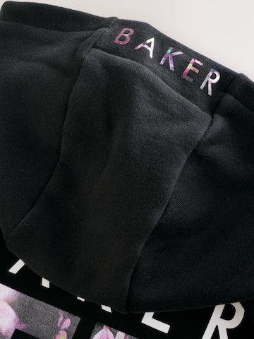 Set de la Baker by Ted Baker pe negru