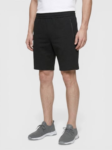 Ramsey Regular Broek in Zwart: voorkant