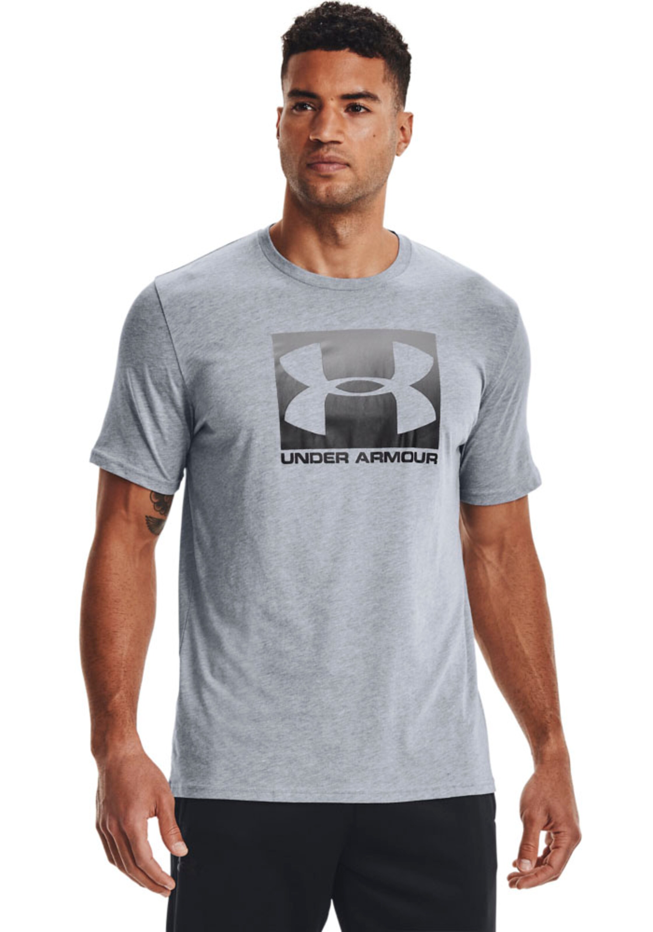 UNDER ARMOUR Performance Shirt in Grey: front