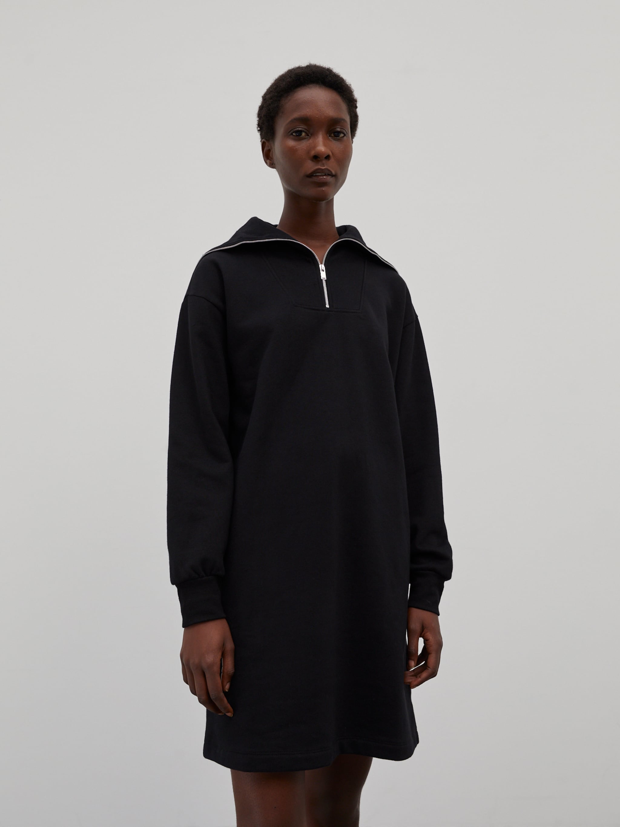 EDITED Producten Jurk 'Jolan' Zwart