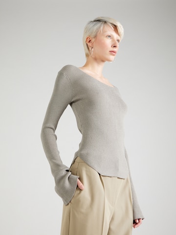 WEEKDAY Sweater 'Nadina' in Grey: front