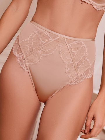 Lipsy Stringid, värv beež