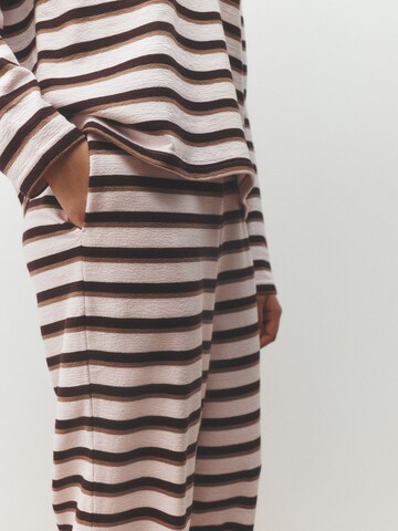 Next - Traje para estar en casa en rosa