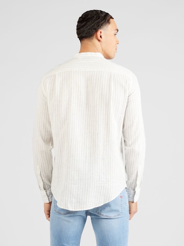 Casual Friday - Ajuste regular Camisa 'Anton' en beige