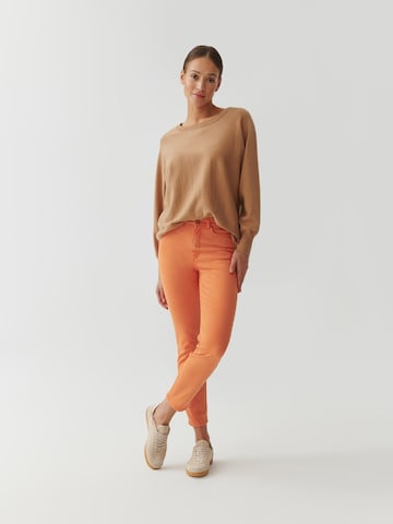 Coupe slim Pantalon 'Romiki' TATUUM en orange