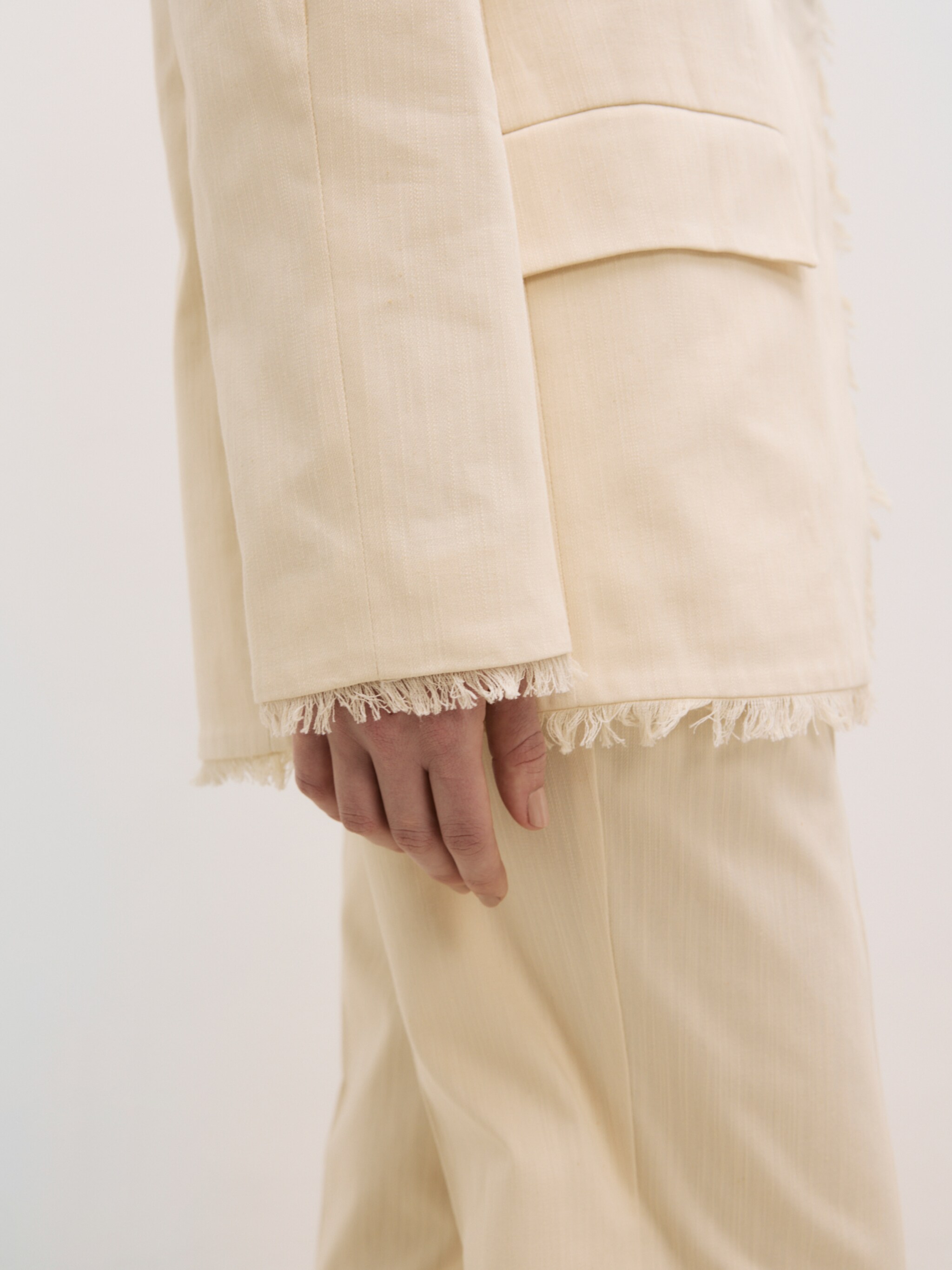 EDITED Produits Blazer 'Yannina' beige