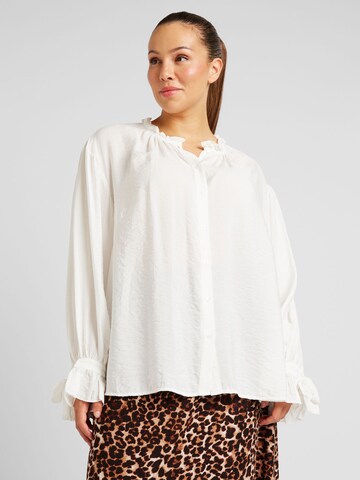 PIECES Curve Blouse 'MARICA' in Wit: voorkant