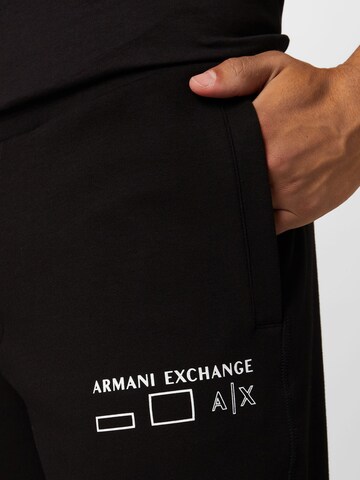 ARMANI EXCHANGE Slimfit Kalhoty – černá