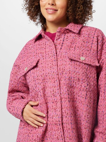 River Island Plus - Blusa en rosa