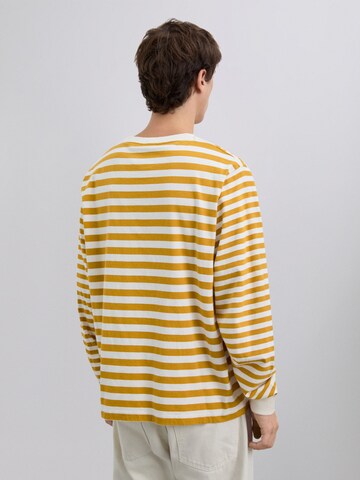 T-Shirt Scalpers en jaune