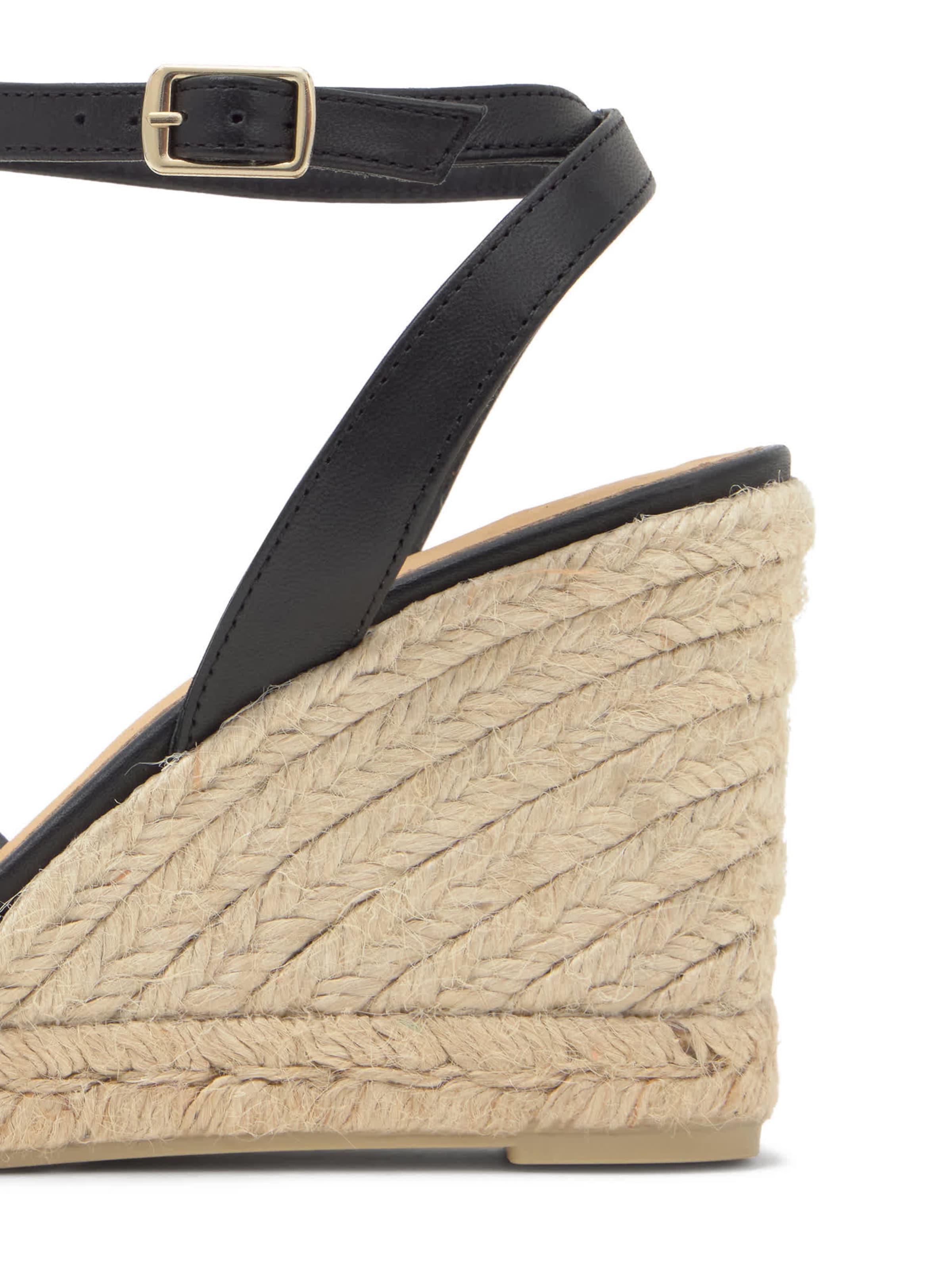 Castañer Espadrilles ' Cecilia' in Beige