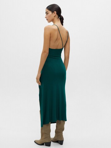 Rochie de cocktail de la Pull&Bear pe verde