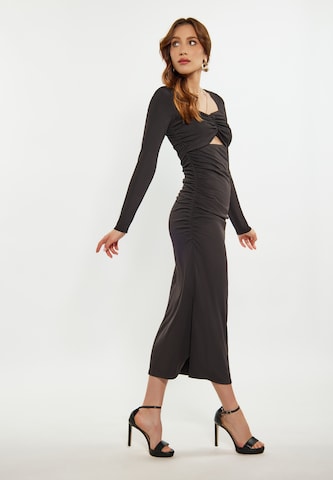 Robe faina en noir