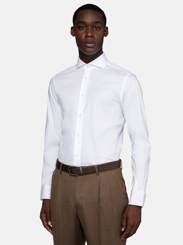 Boggi Milano Slim fit Button Up Shirt in White: front