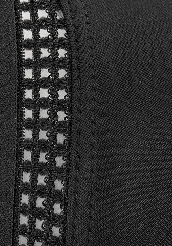 T-shirt Reggiseno di NUANCE in nero