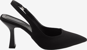 Escarpins à bride arrière Trendyol en noir : devant