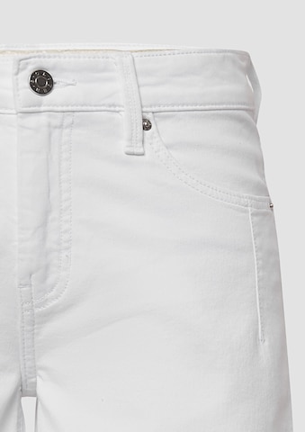 s.Oliver Regular Jeans 'Karolin' in White