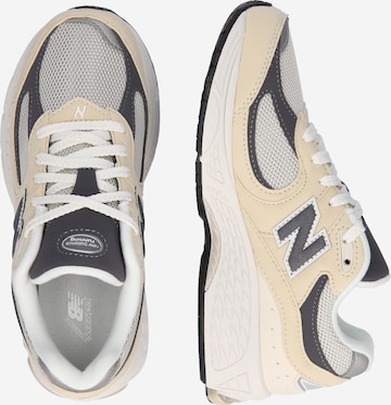 new balance Sneaker '2002' i beige