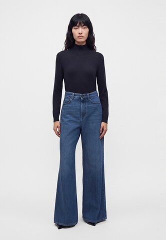 Weekend Max Mara Flared Jeans in Blau: Vorderseite