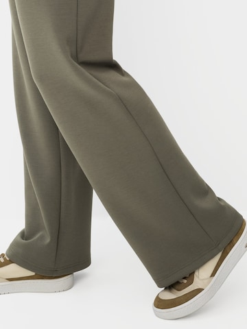 CAMEL ACTIVE Wide leg Pants in Green