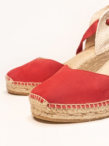 Sandalo 'Alpargata Cuña 7 cm' di Alhamas in rosso