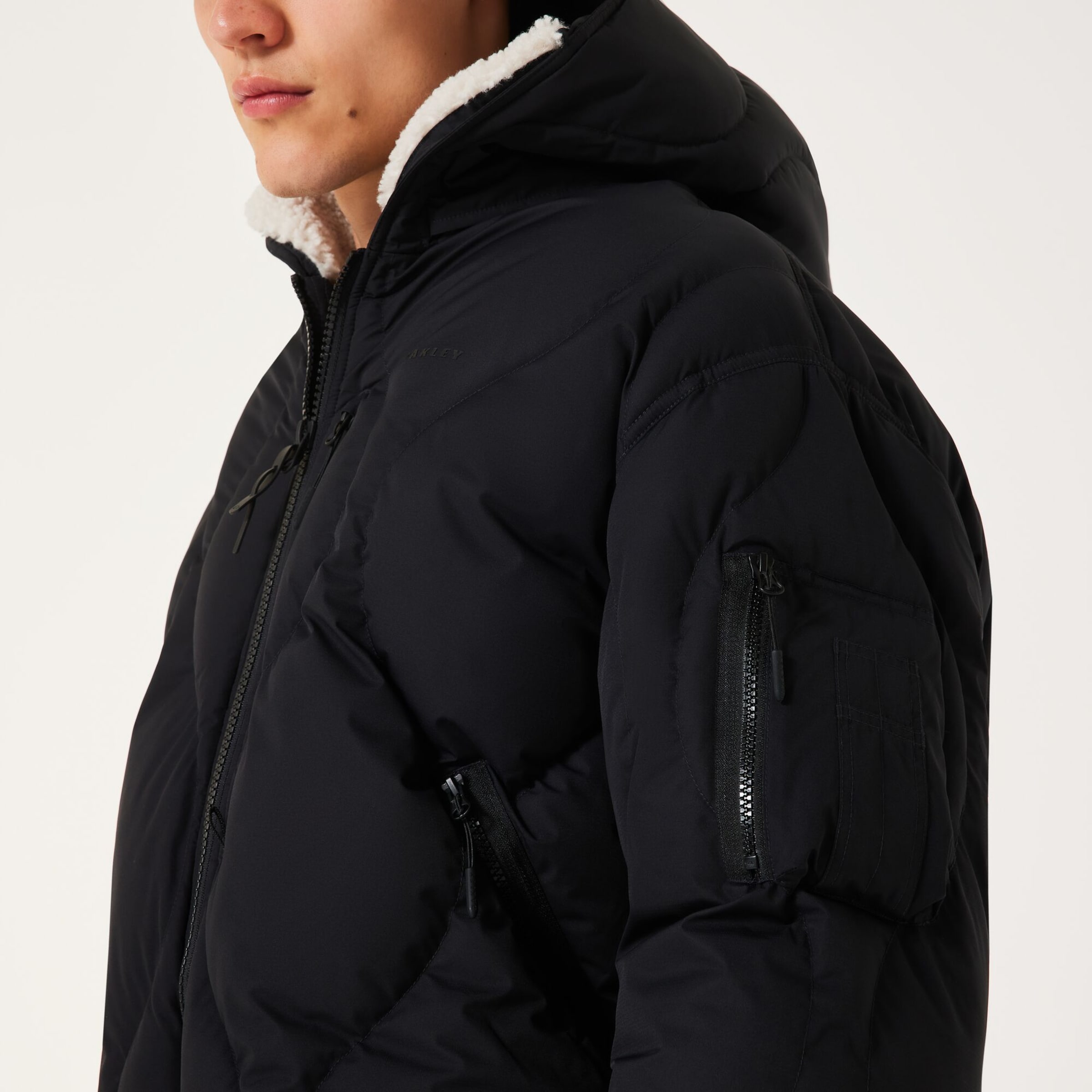 OAKLEY Μπουφάν πεζοπορίας 'URBANSLOPE' σε μαύρο