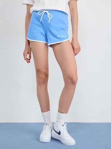 Regular Pantalon 'BRK FLC' Jordan en bleu : devant