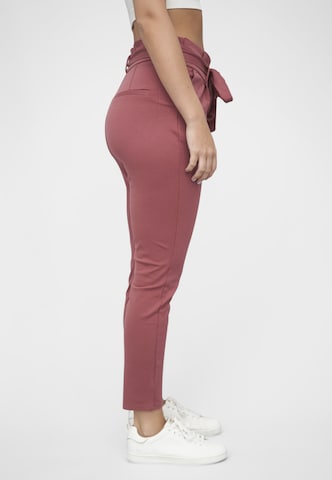 Coupe slim Pantalon à pince Cloud5ive en marron