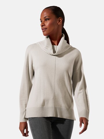 MADELEINE Sweater in Grey: front