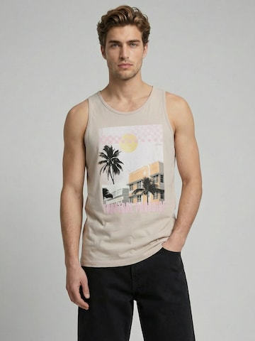 JJ Rebel Majica 'JREBMASON' | bež barva: sprednja stran