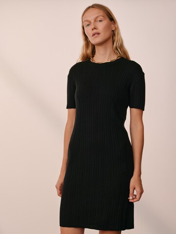 ABOUT YOU x Marie von Behrens - Vestido de punto 'Beyond' en negro: frente