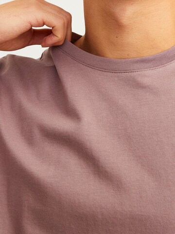 purpurinė JACK & JONES Priglundantis modelis Marškinėliai