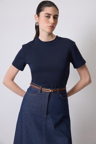 Touche Prive T-shirt in Blau: Vorderseite