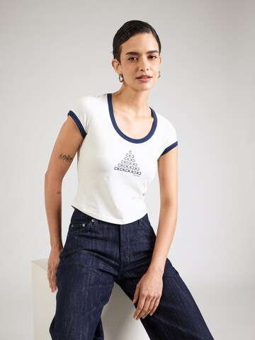 Tricou de la Calvin Klein Jeans pe bej: față