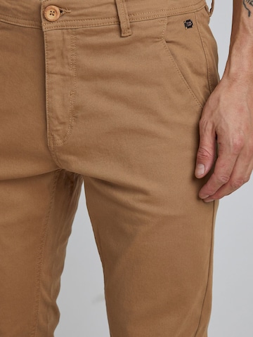 BLEND Slimfit Chinohose 'Natan' in Braun
