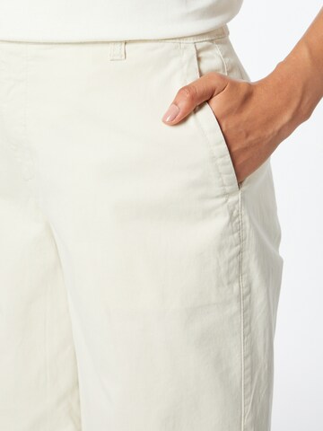regular Pantaloni di GAP in bianco