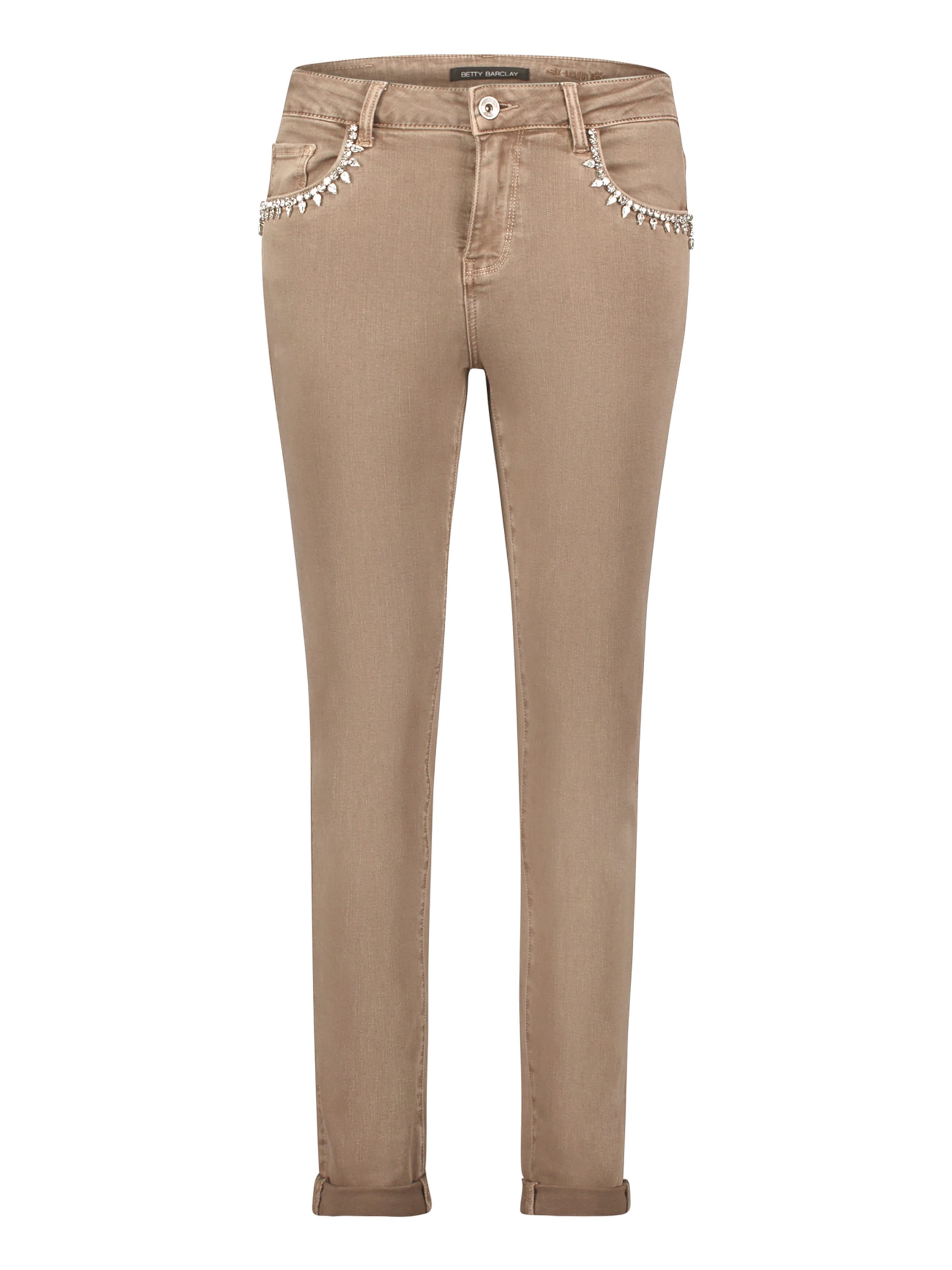 Coupe slim Jean Betty Barclay en marron : devant