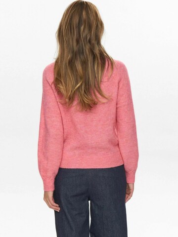 Pull-over 'Nuriette' NÜMPH en rose