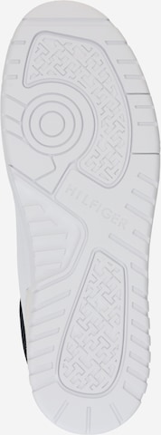 TOMMY HILFIGER Sneaker 'Basket Core' in Weiß