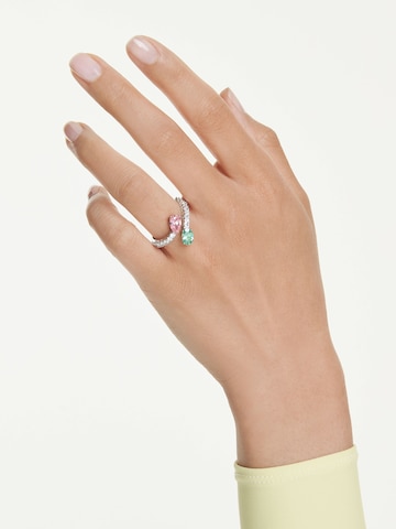 Bague Swarovski en mélange de couleurs : devant